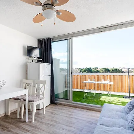 Avec Terrasse, Animaux Admis, Pour 4 Personnes - Fr-1-409a-33 Διαμέρισμα