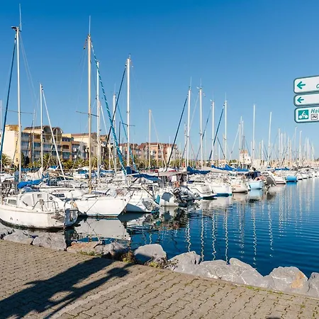 Avec Terrasse, Animaux Admis, Pour 4 Personnes - Fr-1-409a-33 * Gruissan